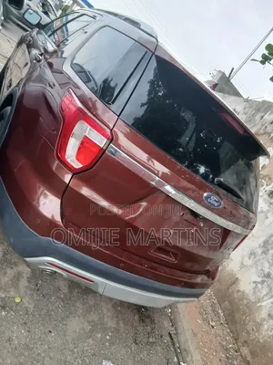 Ford Explorer 2015 Red
