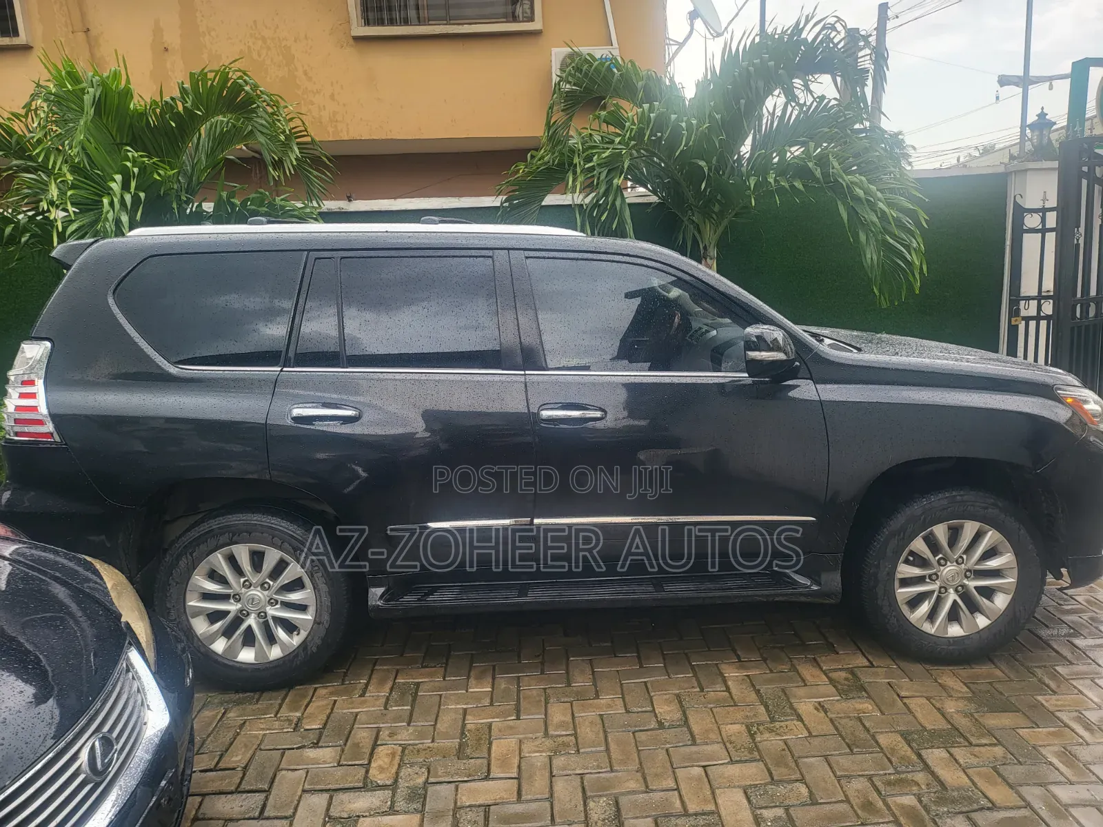 Lexus GX 2011 Black
