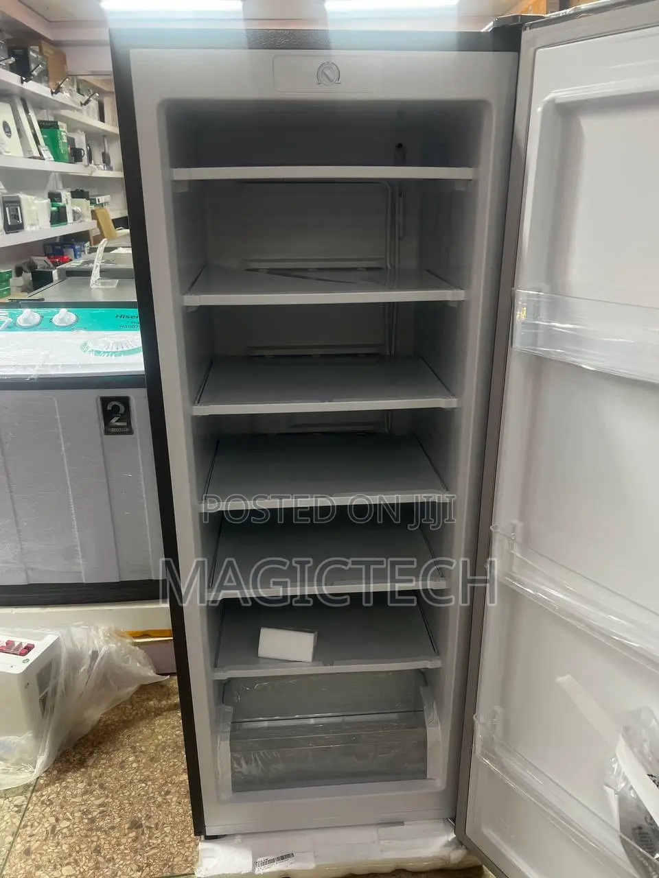 6 Layers 190l Hisense Fridge
