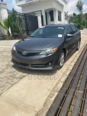 Toyota Camry SE Limited Edition 4dr Sedan (2.5L 4cyl 6A) 2012 Gray