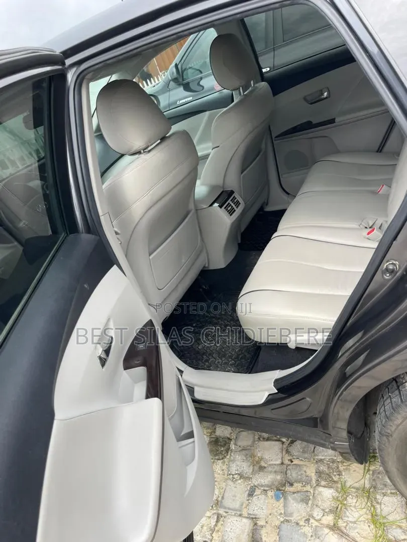 Toyota Venza 2013 Gray