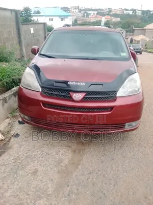 Toyota Sienna 2024