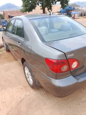 Toyota Corolla 2006 Gray