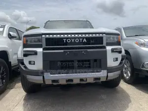 Toyota Land Cruiser 2024 White