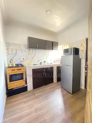 Furnished 2bdrm Bungalow in Dakwo District for rent