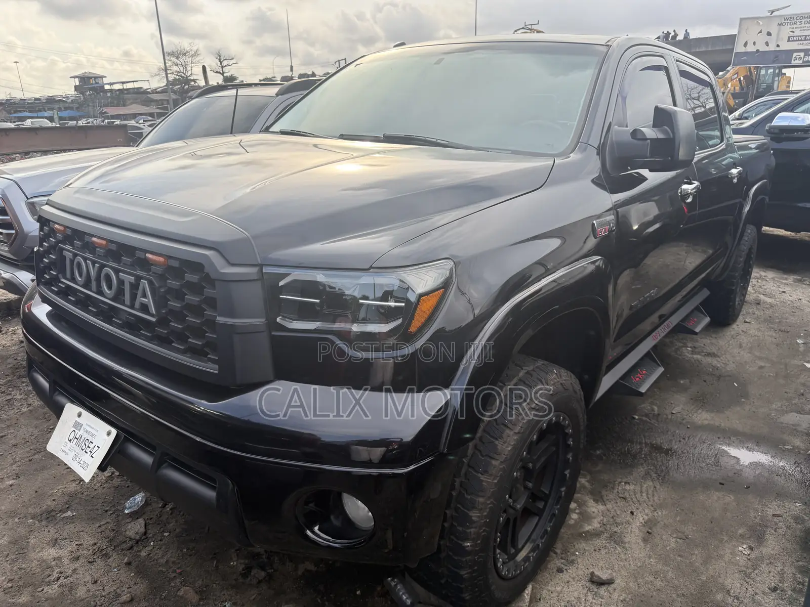 Toyota Tundra 2012 Black