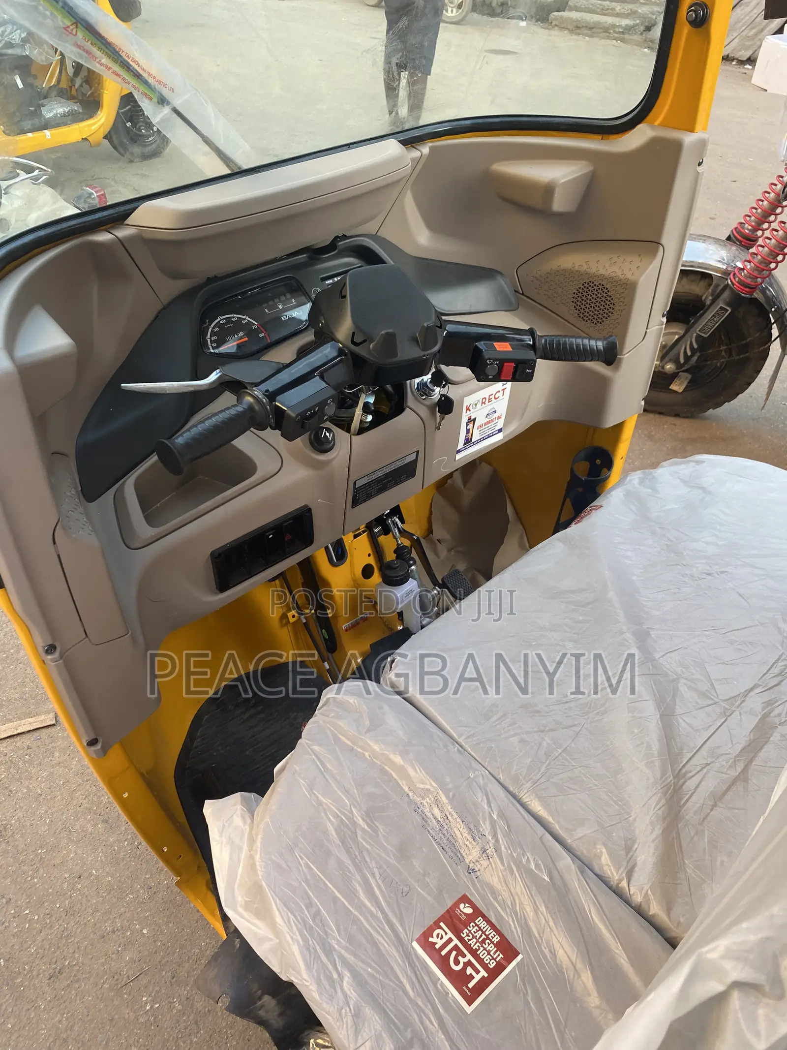 New Bajaj RE 2025 Yellow