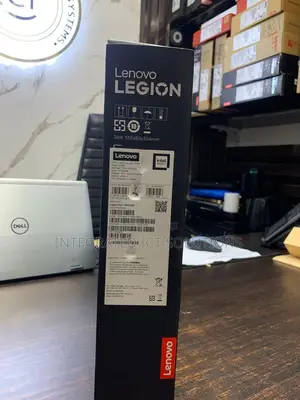 New Laptop Lenovo Legion Pro 7 64GB Intel Core Ultra 9 SSD 2T