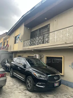 3bdrm Block of Flats in Toyin Street for sale