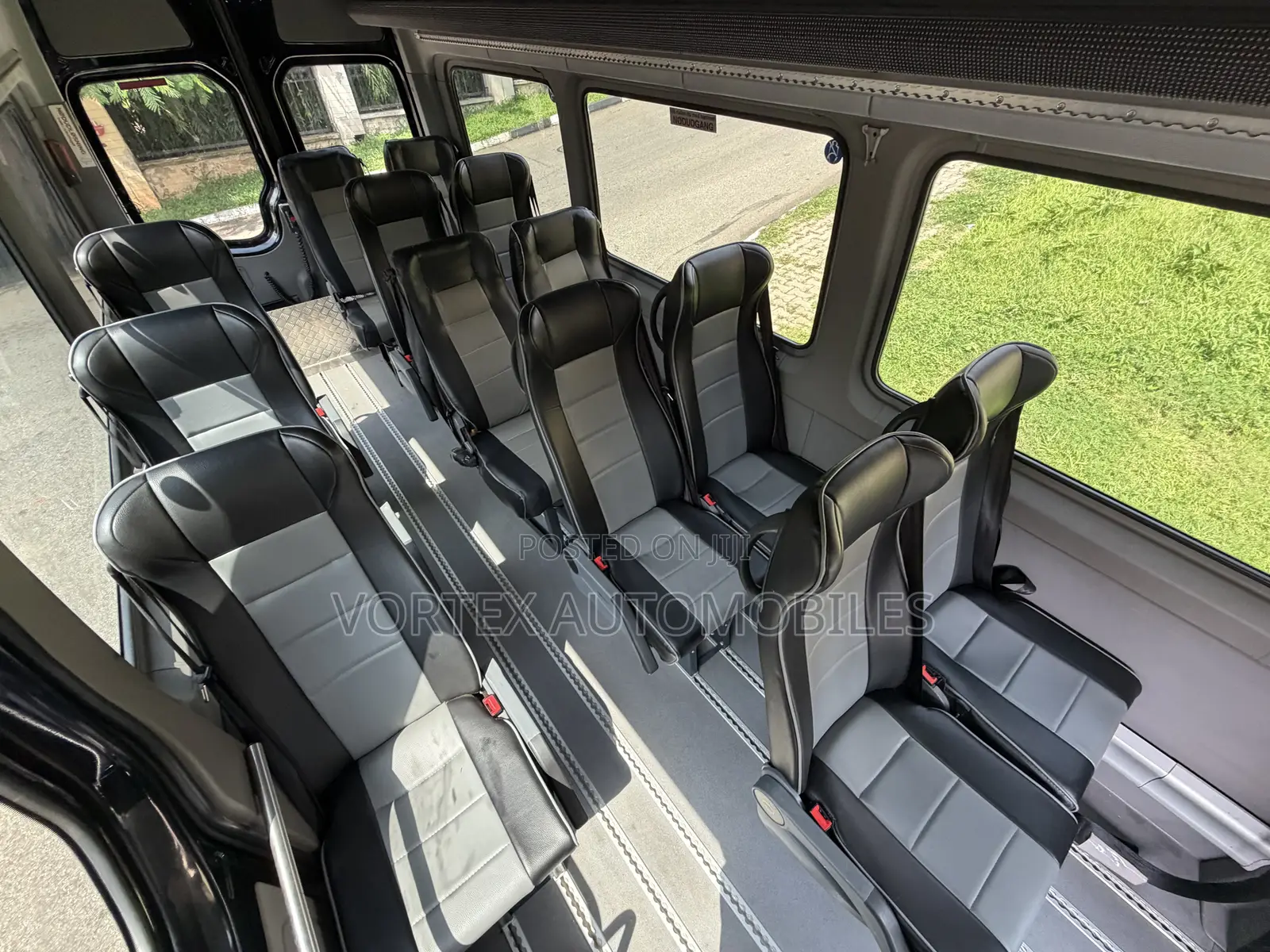 Mercedes-Benz Sprinter 2014 Black