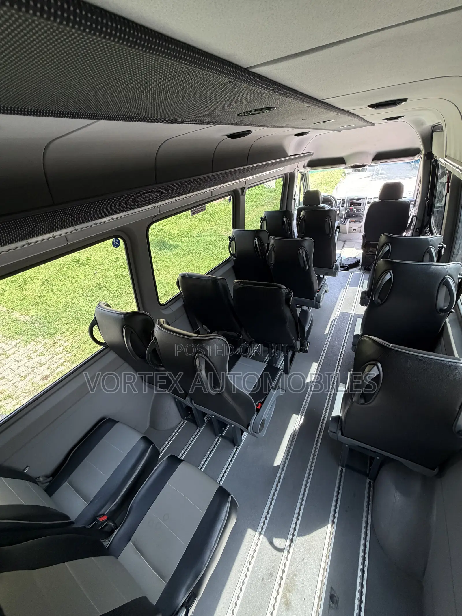 Mercedes-Benz Sprinter 2014 Black