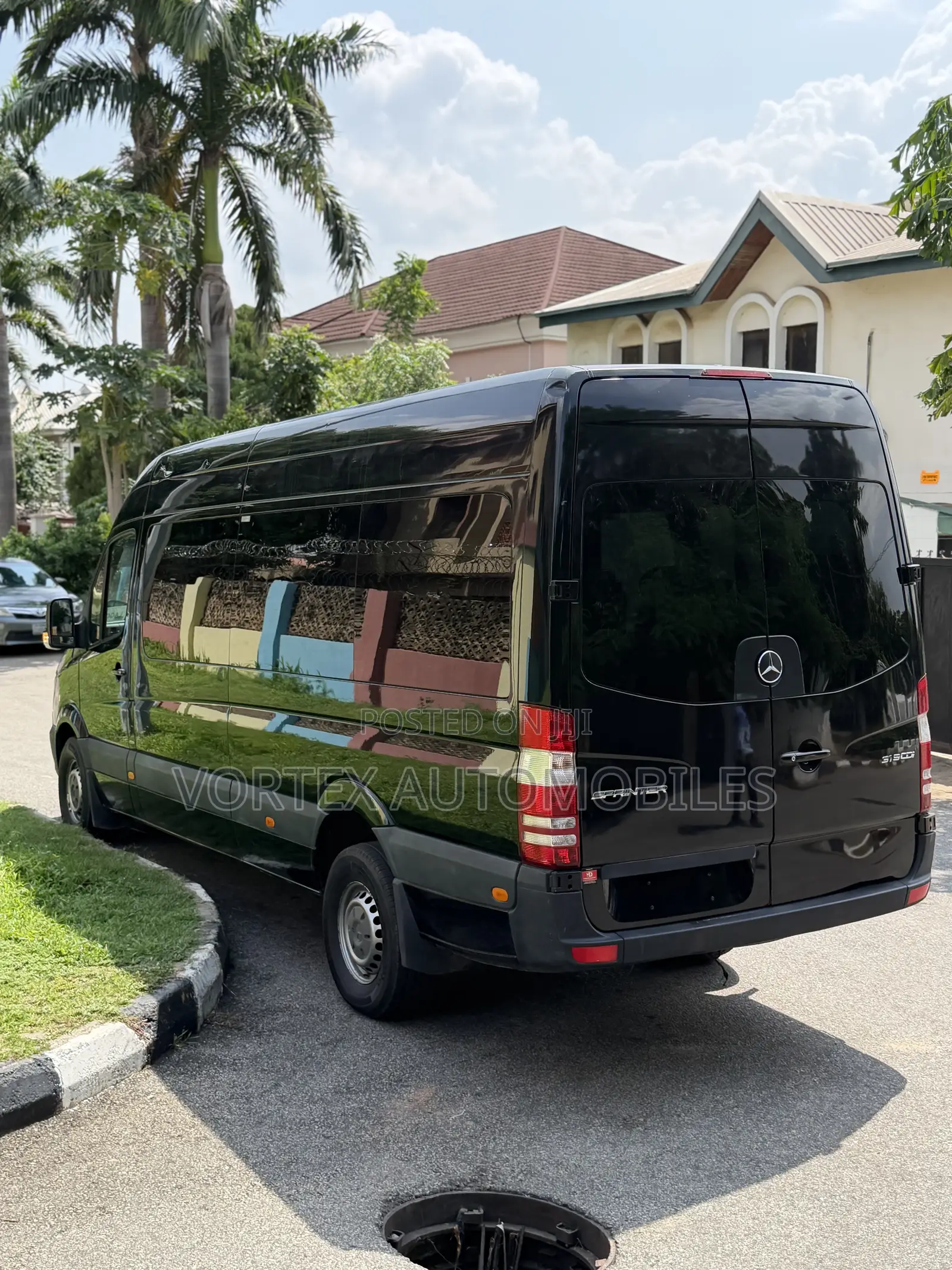 Mercedes-Benz Sprinter 2014 Black
