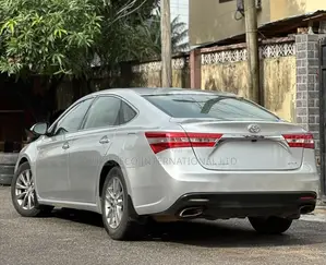 Toyota Avalon 2013 Silver