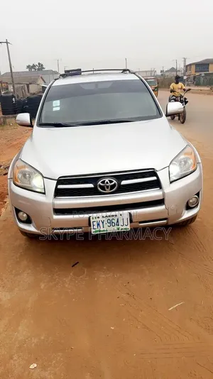 Toyota RAV4 2.5 Sport 2010 Silver