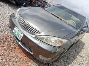 Toyota Camry 2004