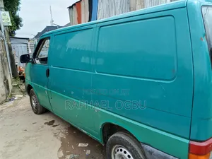 Volkswagen Transporter 2002 Green