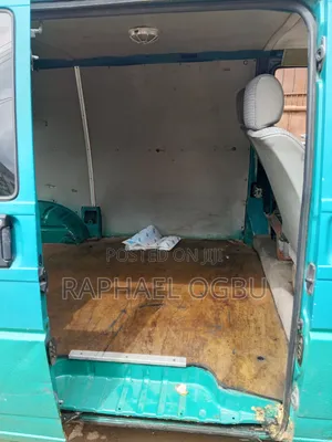 Volkswagen Transporter 2002 Green
