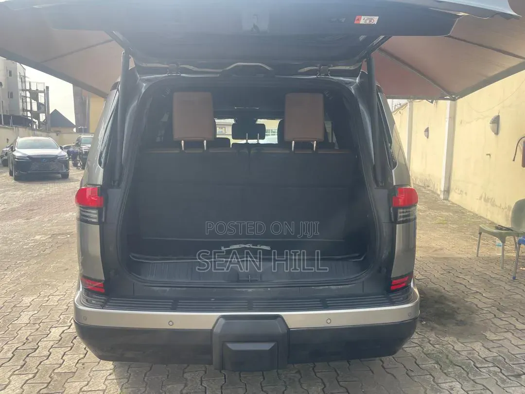 Lexus GX 2024 Beige