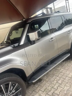 Lexus GX 2024 Beige