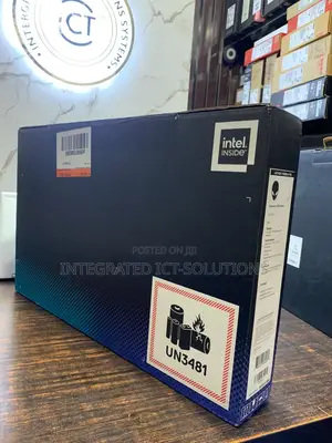 New Laptop Dell 32GB Intel Core Ultra 9 SSD 2T