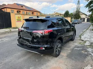 Toyota RAV4 2018 Black