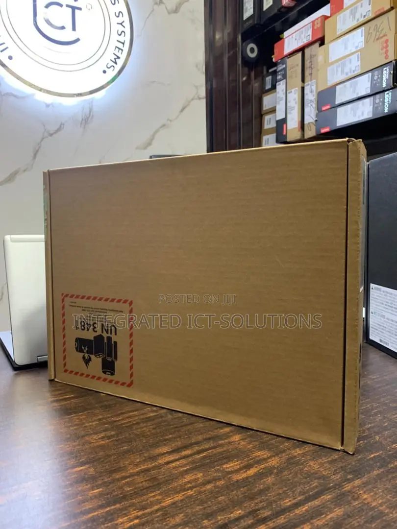 New Laptop Microsoft Surface Laptop Studio 32GB Intel Core i7 SSD 1T