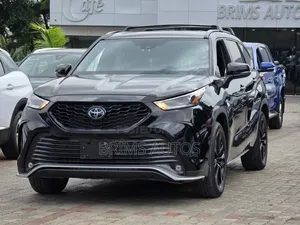 Toyota Highlander 2024 Black