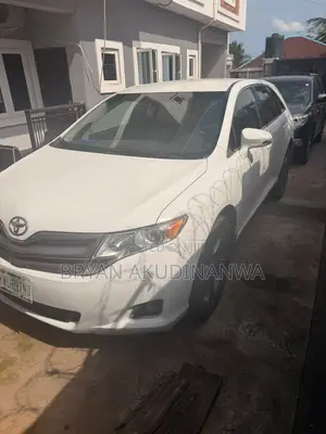 Toyota Venza LE 2013 White