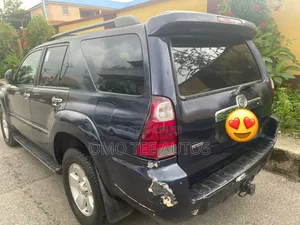 Toyota 4-Runner SR5 V6 2006 Blue