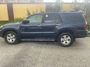 Toyota 4-Runner SR5 V6 2006 Blue