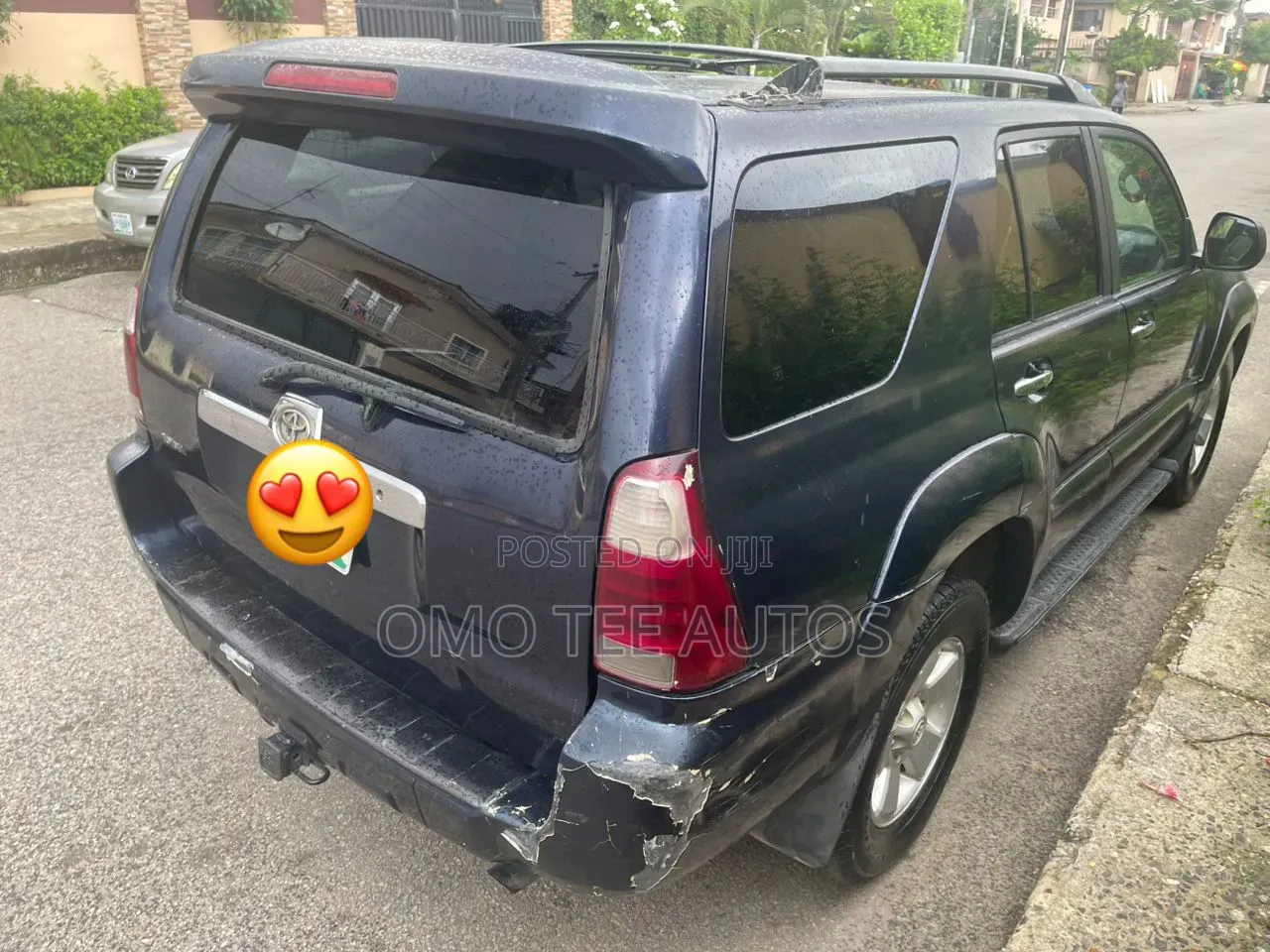 Toyota 4-Runner SR5 V6 2006 Blue