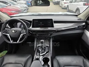 Maxus D90 2018 White