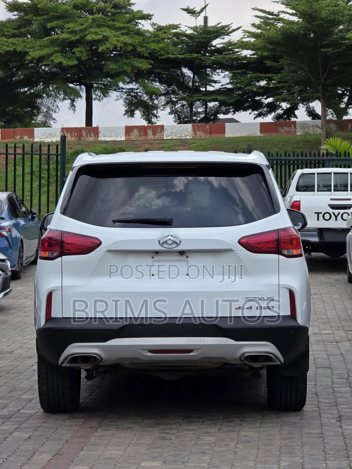 Maxus D90 2018 White