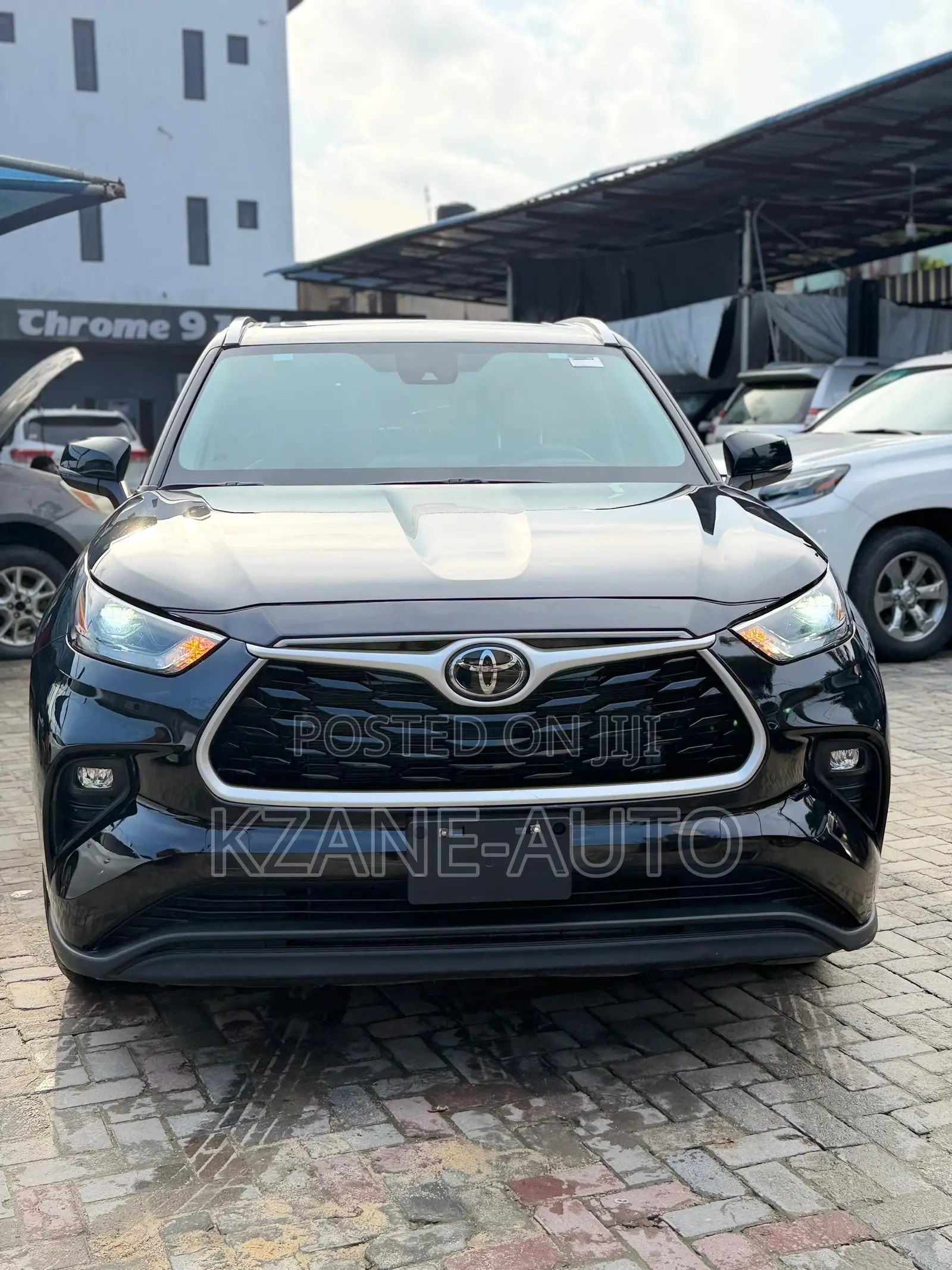 Toyota Highlander XLE AWD 2023 Blue