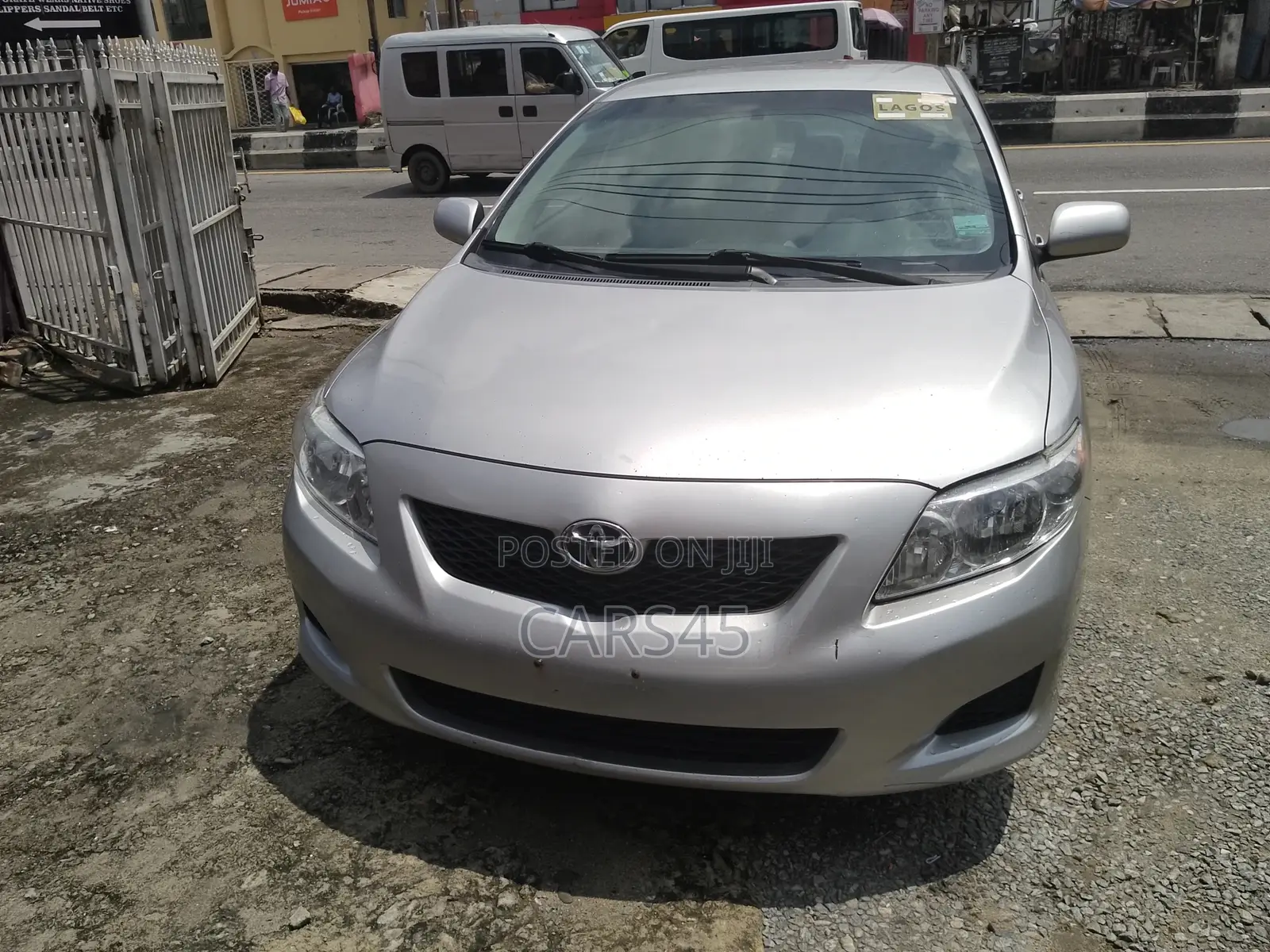 Toyota Corolla 2011 Silver