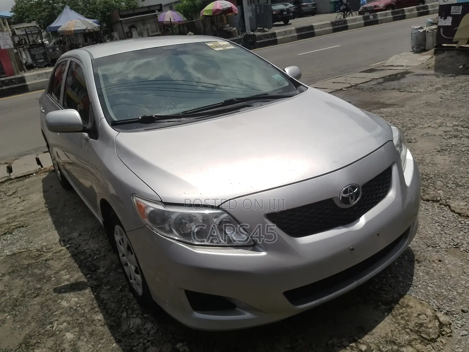 Toyota Corolla 2011 Silver