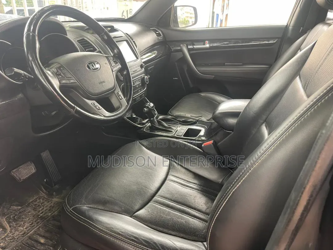 Kia Sorento 2014 Black