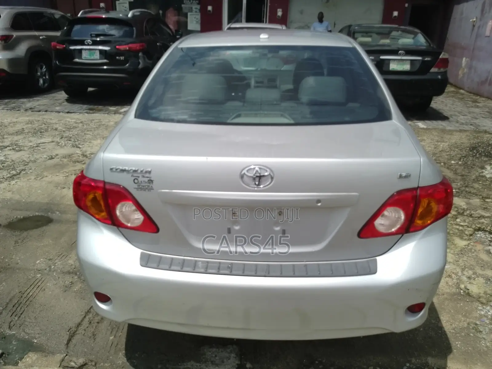 Toyota Corolla 2011 Silver