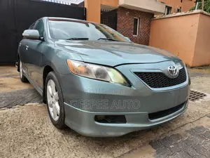 Toyota Camry 2.4 SE 2008 Green