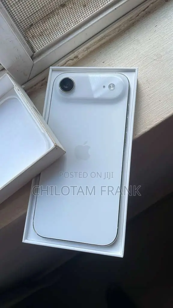 Apple iPhone Air 256 GB White