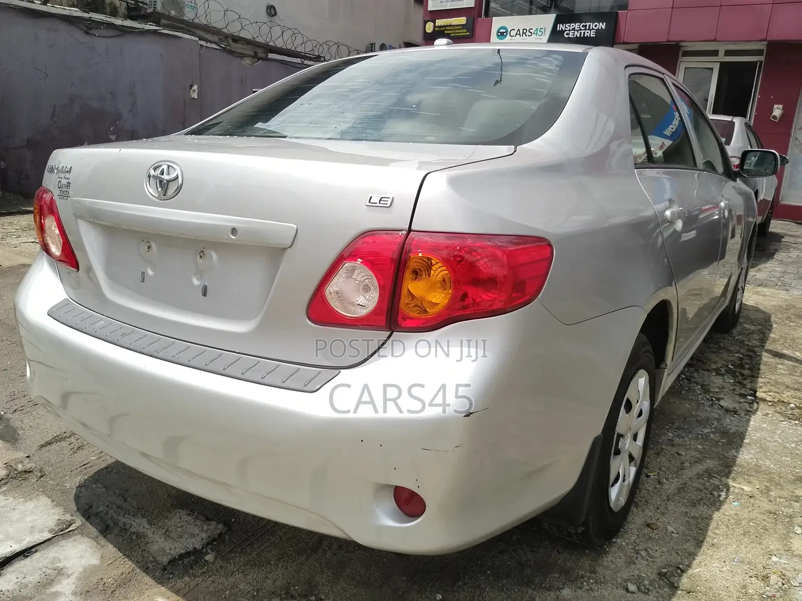Toyota Corolla 2011 Silver