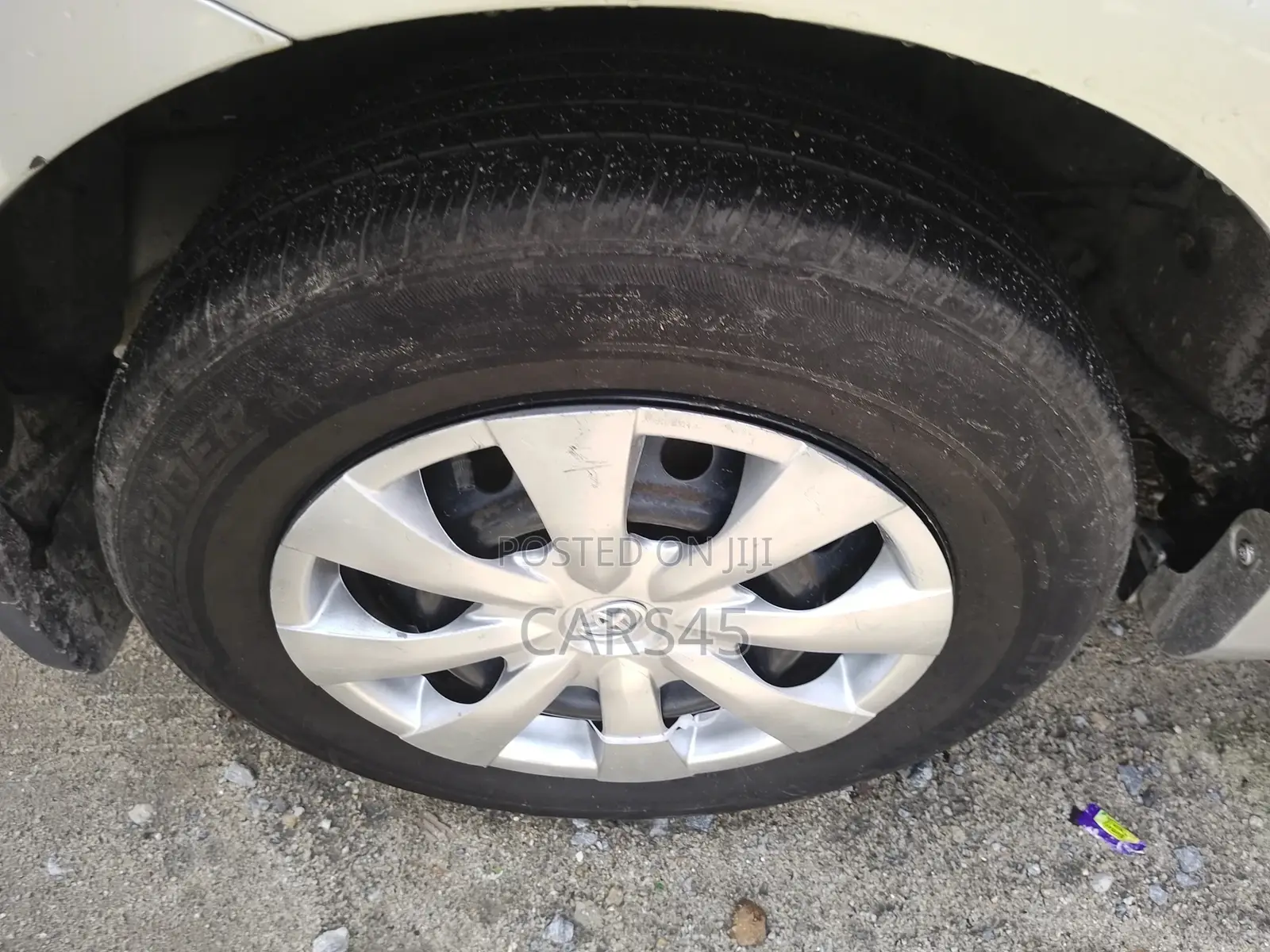 Toyota Corolla 2011 Silver