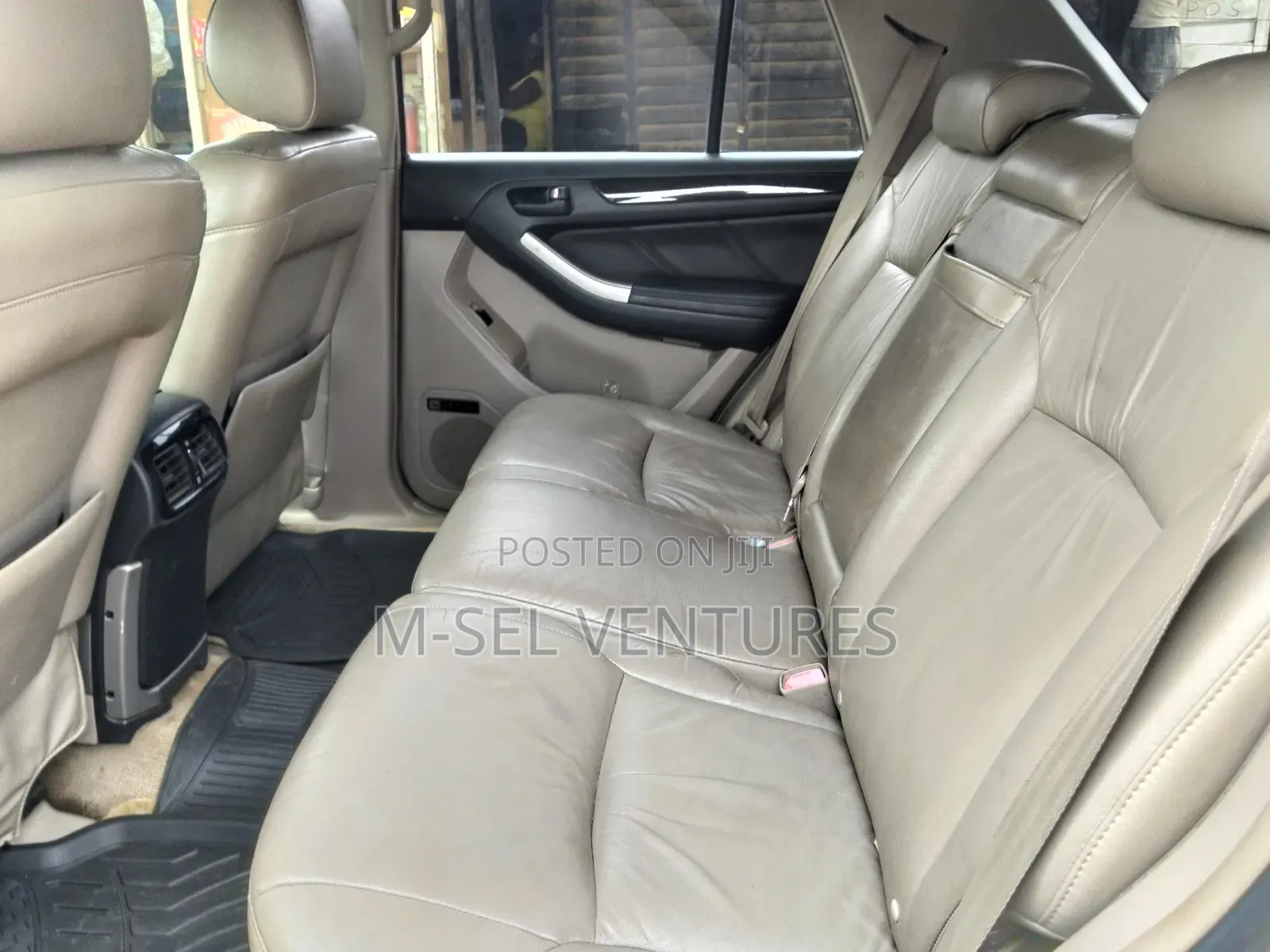 Toyota 4-Runner 2007 Gold