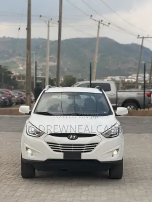 Hyundai Tucson Limited AWD 2015 White