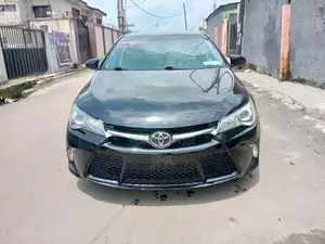 Toyota Camry SE 4dr Sedan (2.5L 4cyl 6A) 2016 Black