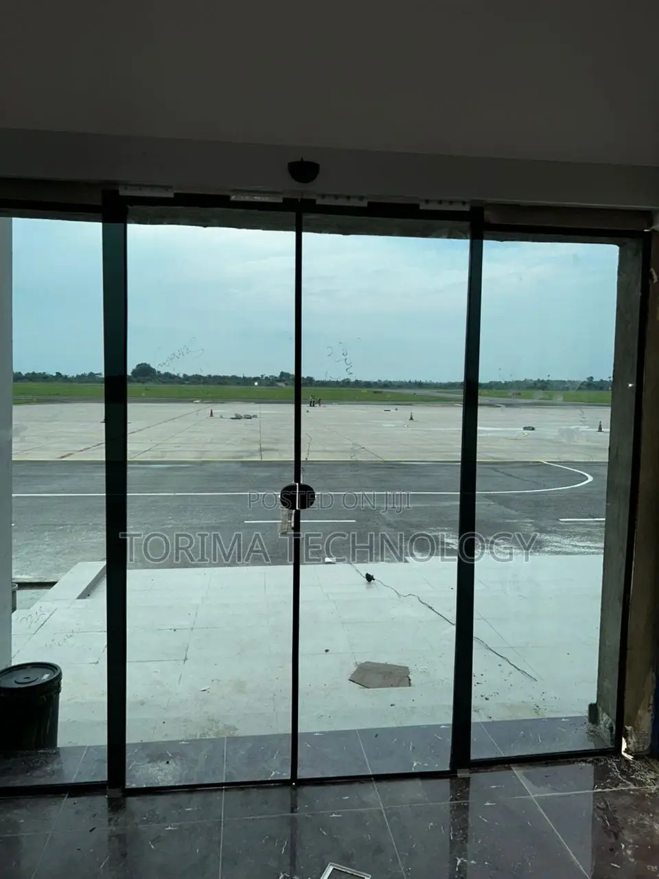 Automatic Frameless Sensor Doors