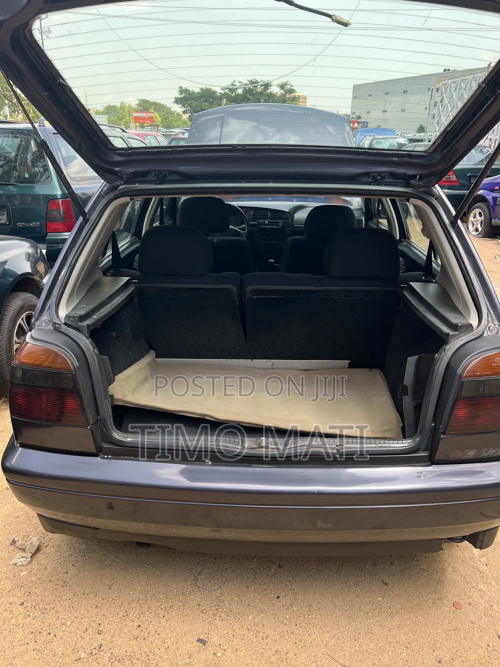Volkswagen Golf 2005 Black