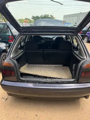 Volkswagen Golf 2005 Black