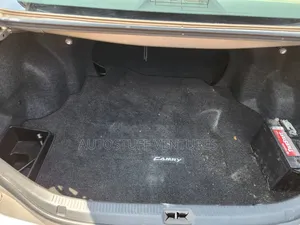Toyota Camry 2011 Silver