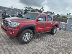 Toyota Tacoma 2010 Red